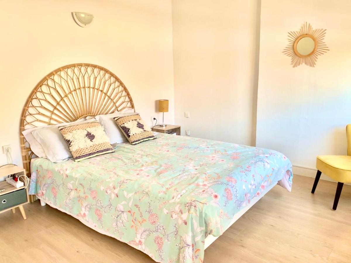 Apartamento With Rooftop Terrace Narbona